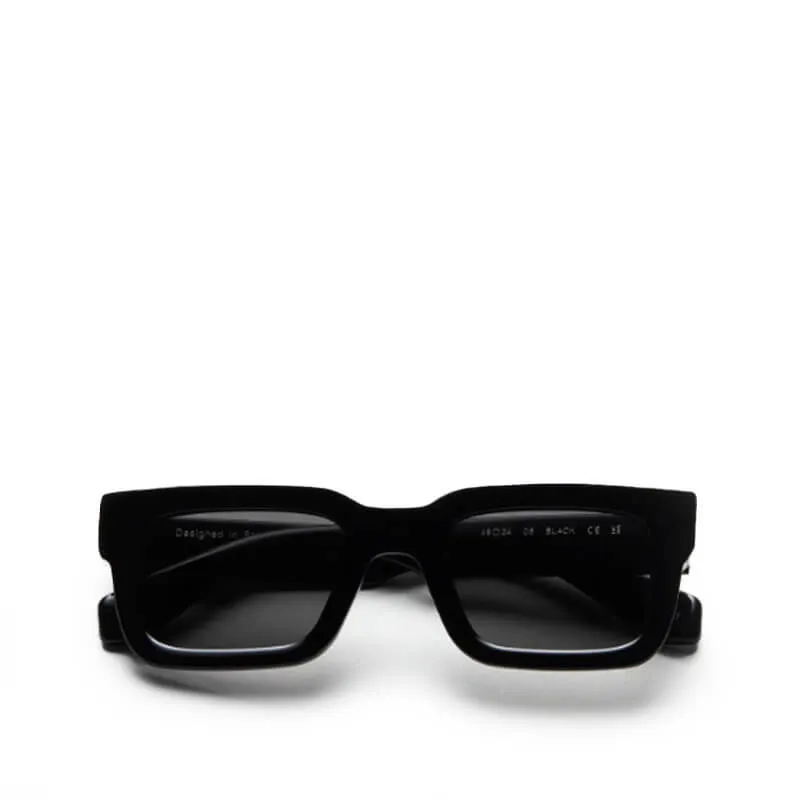 05 Sunglasses - Black