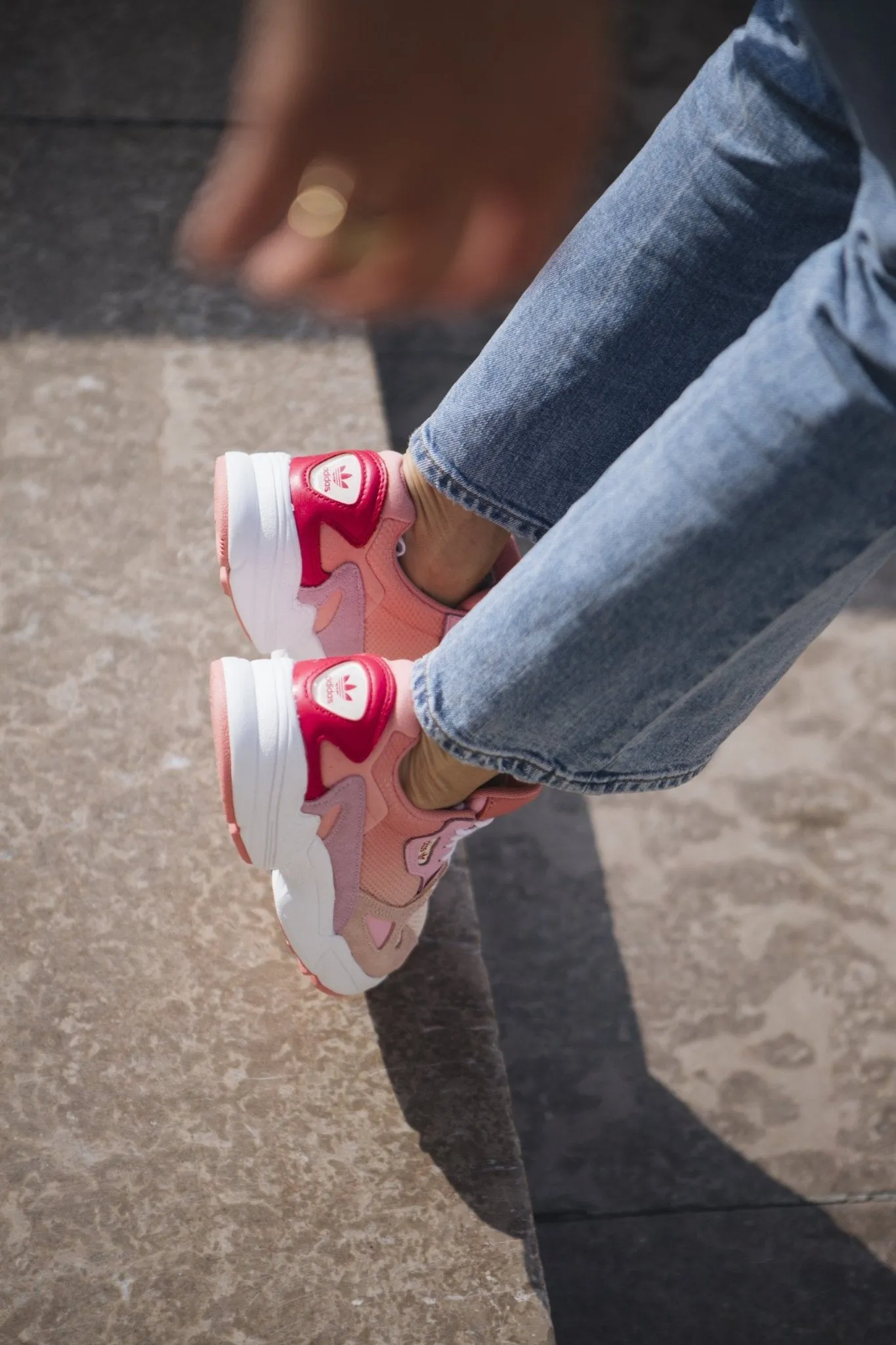 Adidas - Baskets Adidas Originals Falcon Rose