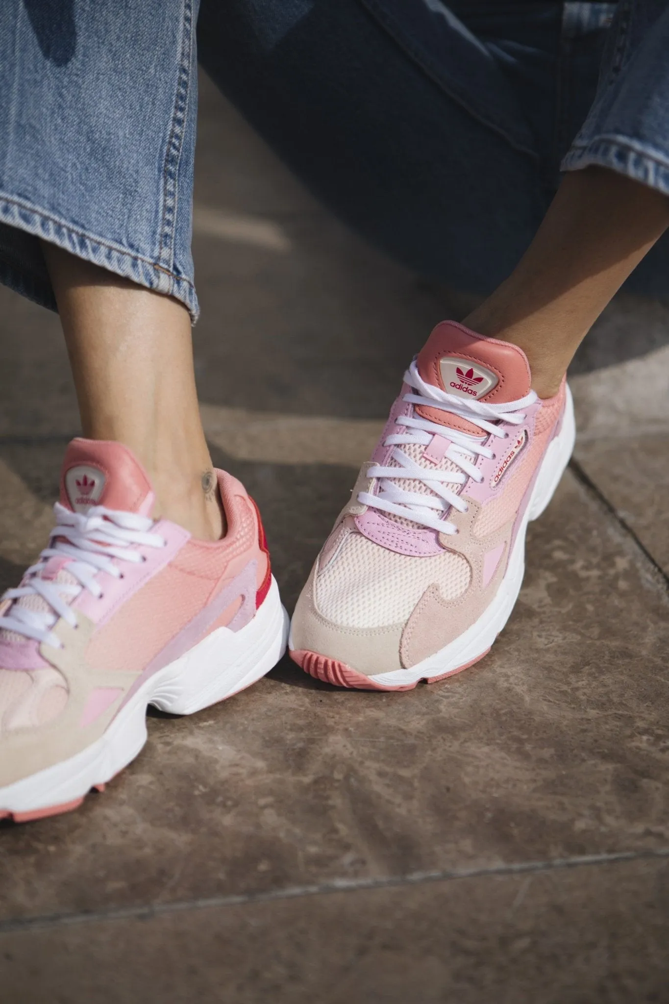 Adidas - Baskets Adidas Originals Falcon Rose