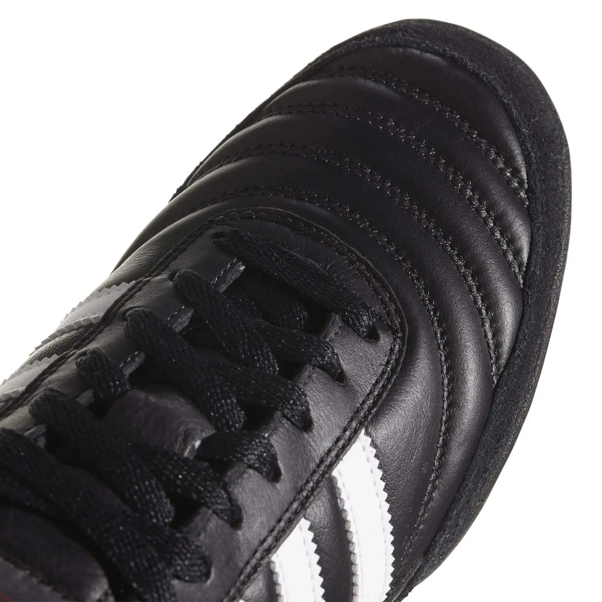 adidas Mundial Team Turf