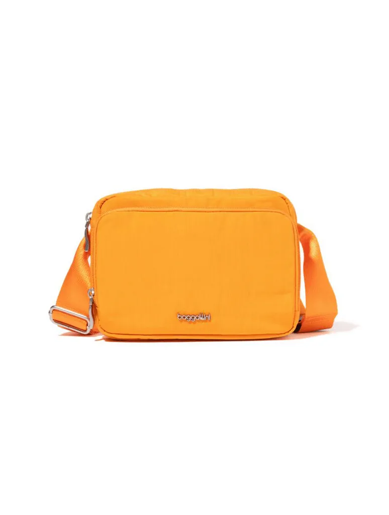 Baggallini Modern Belt Bag in Marigold