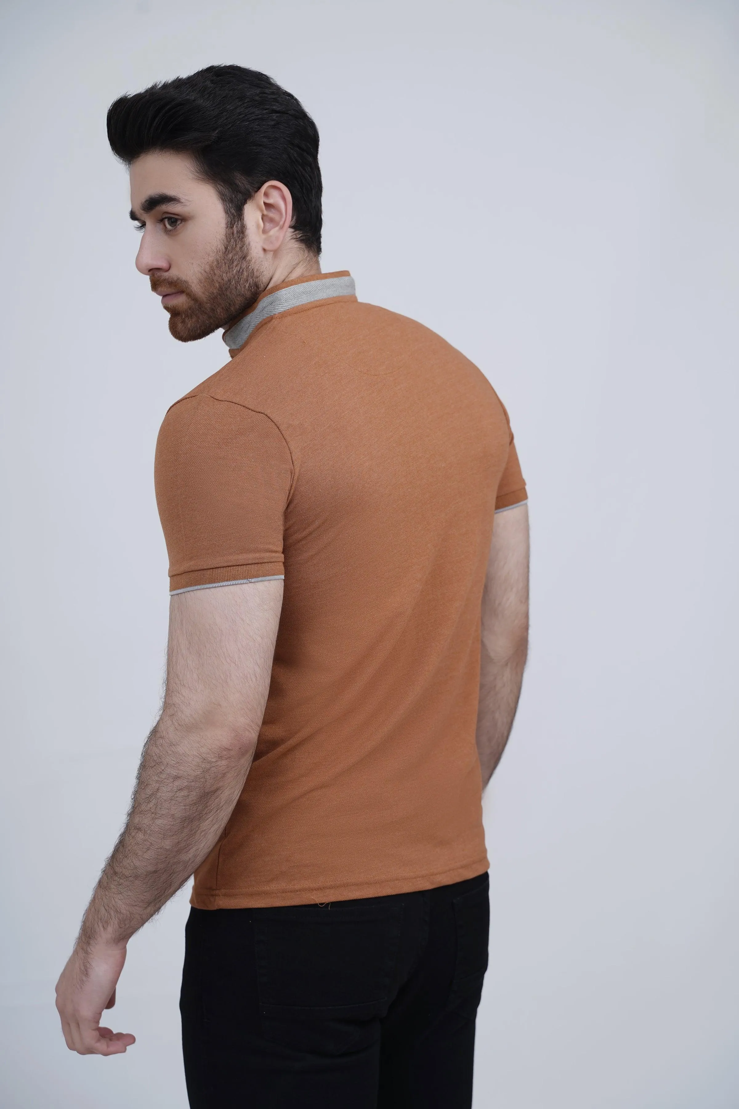 BAN COLLAR POLO RUST