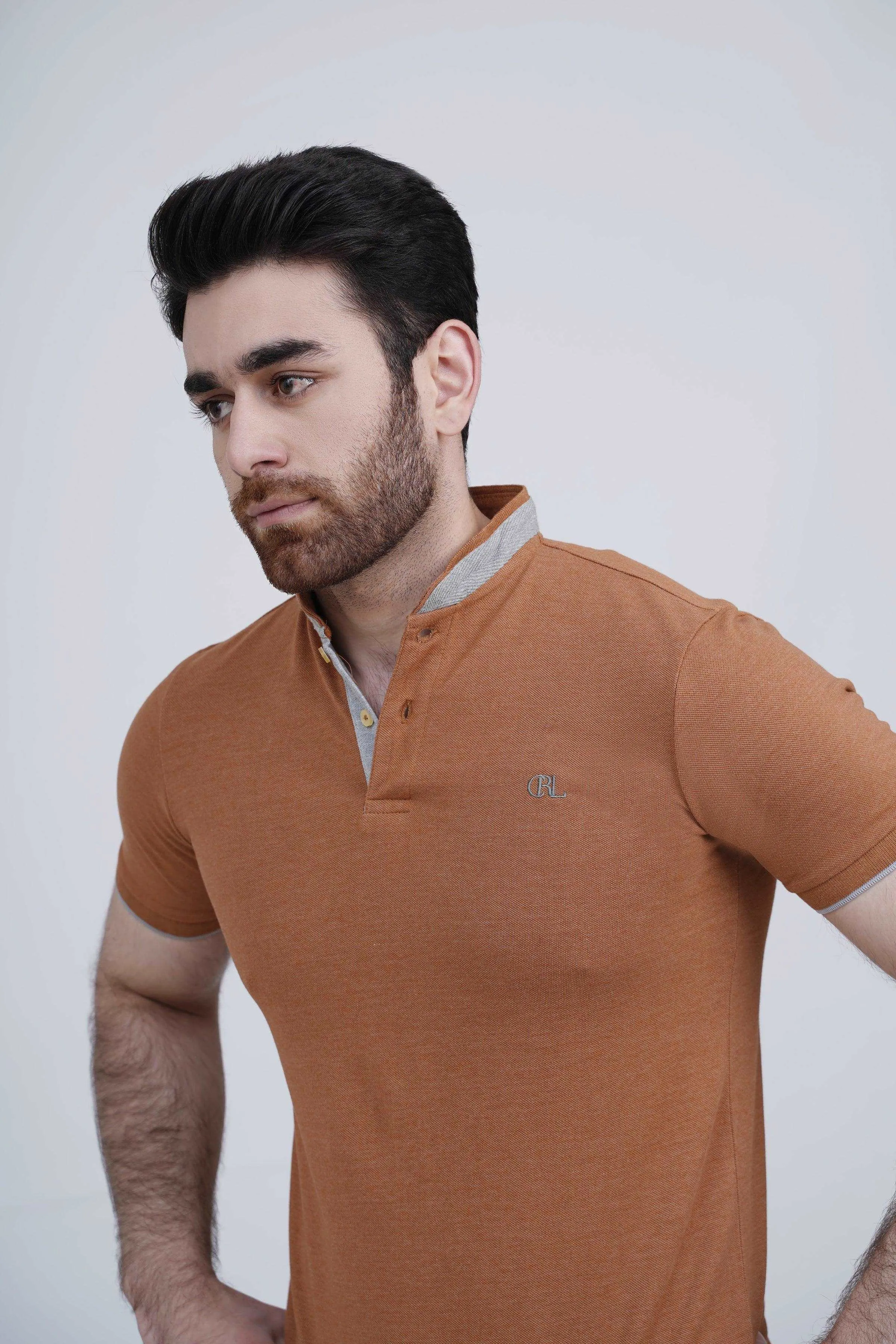 BAN COLLAR POLO RUST