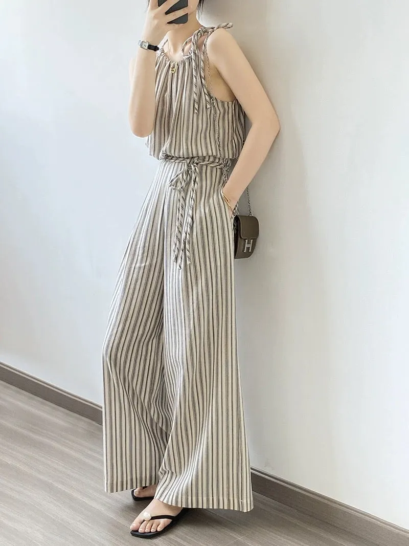 Casual suit for women in summer, age-reducing fashion, high-end striped halterneck camisole top, wide-leg pants two-piece set