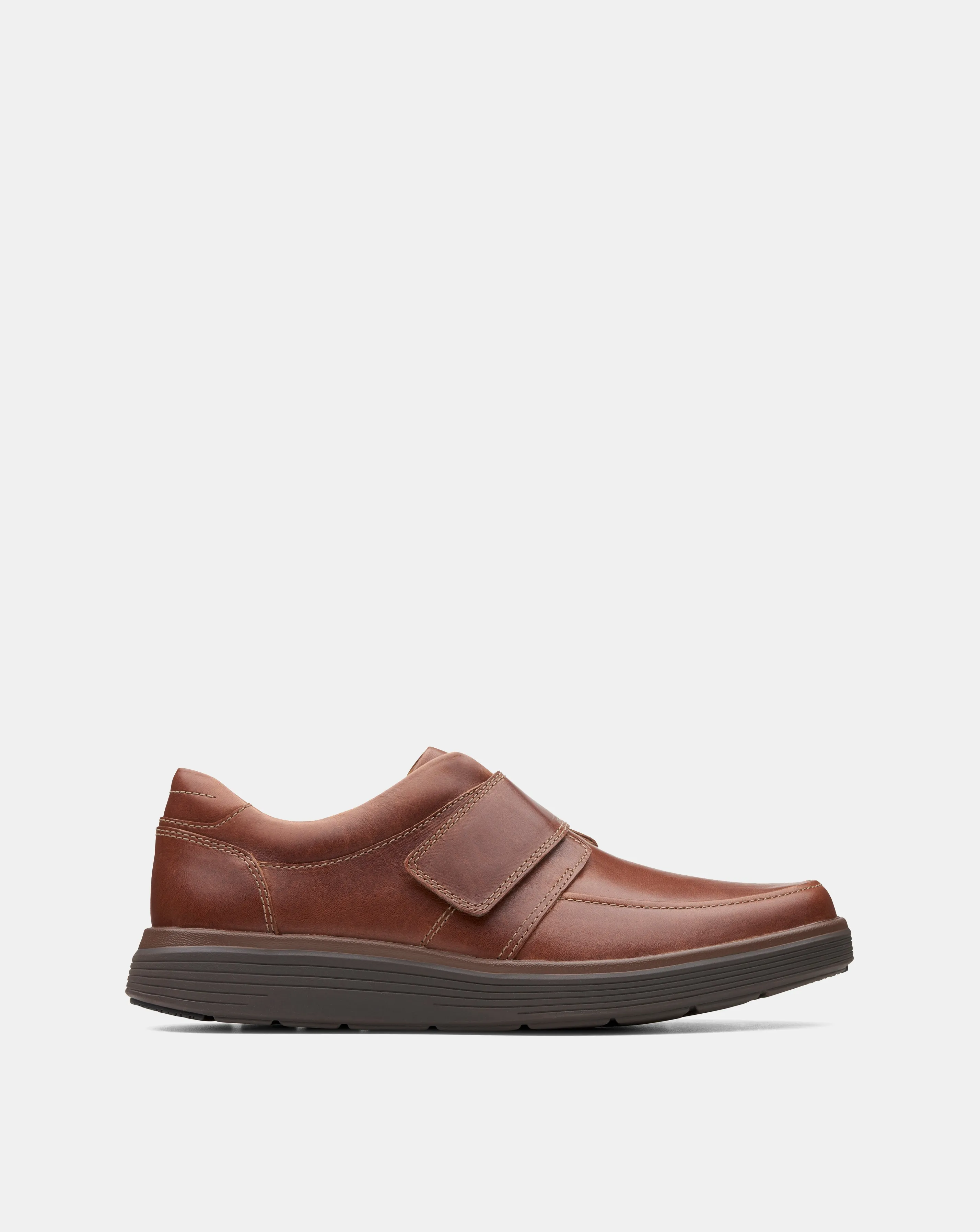 Clarks Un Abode Strap Wide Fit