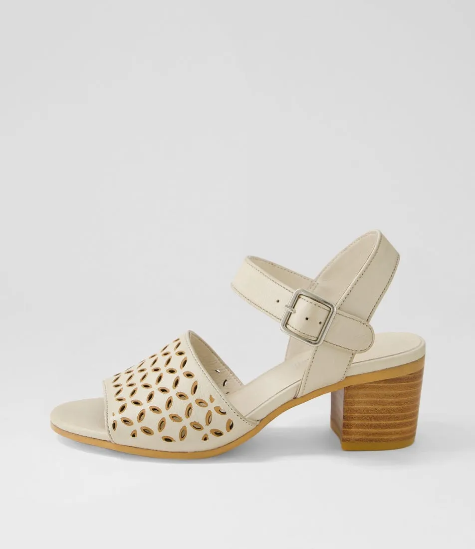 DJANGO & JULIETTE Brita Almond Tan Leather Sandals