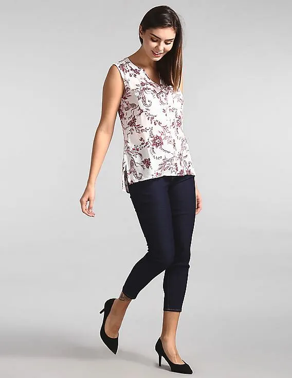 GAP Women White Floral Print Sleeveless Utility Top