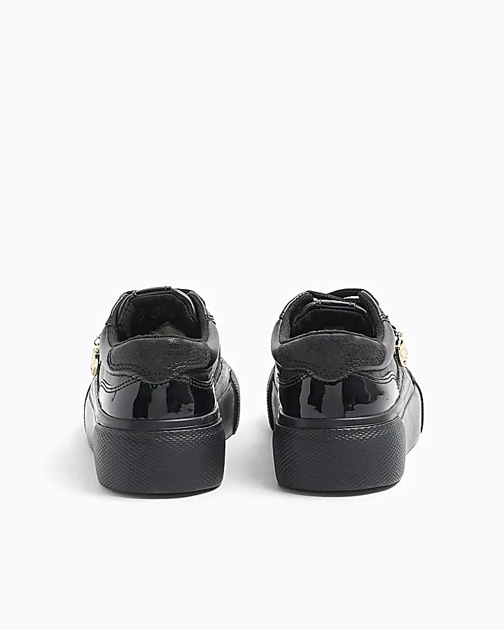 Girls black embossed RI trainers