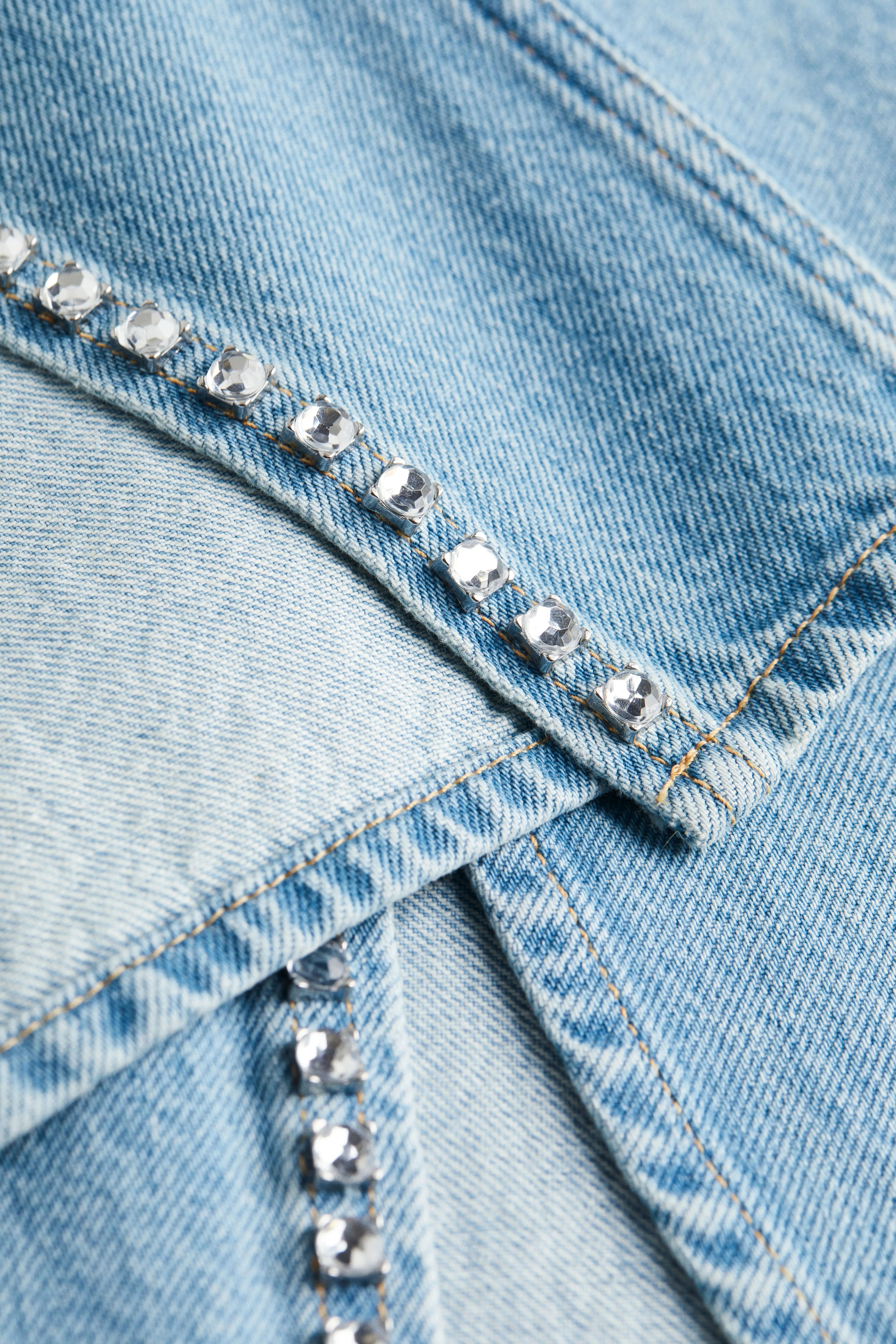 Rhinestone-embellished slit-hem jeans - Regular waist - Long - Denim blue - Ladies | H&M GB