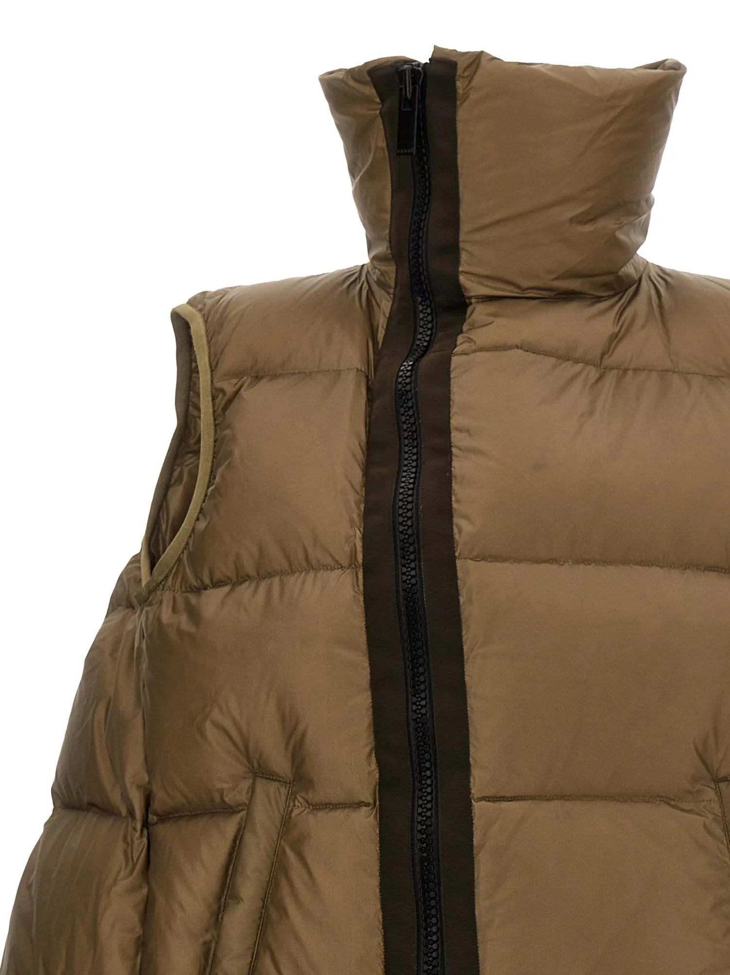 Sacai    Sacai Flared Padded Vest