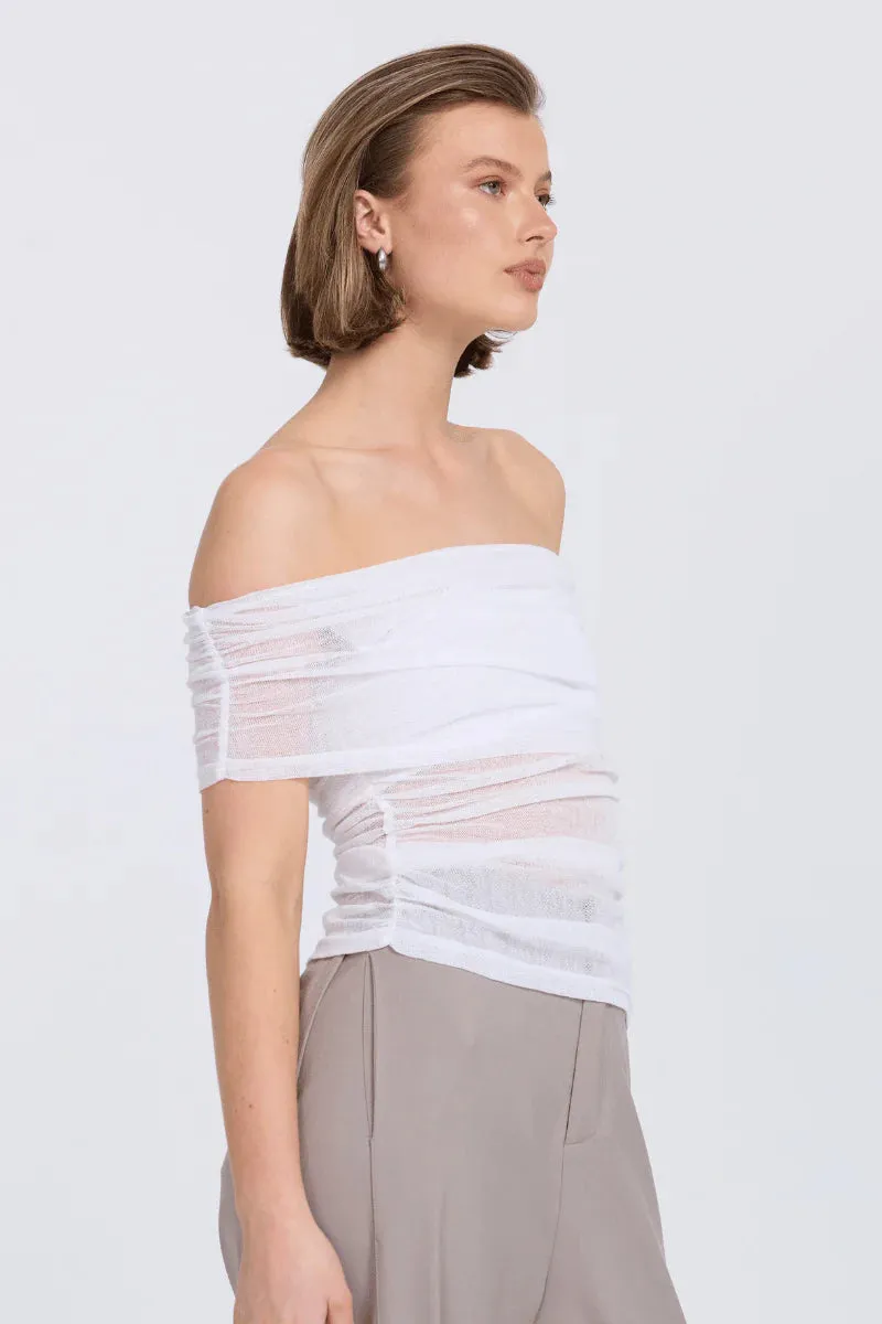 Sovere Studio    SOVERE / STUDIO - RISE MESH SLEEVELESS TOP (CHALK)