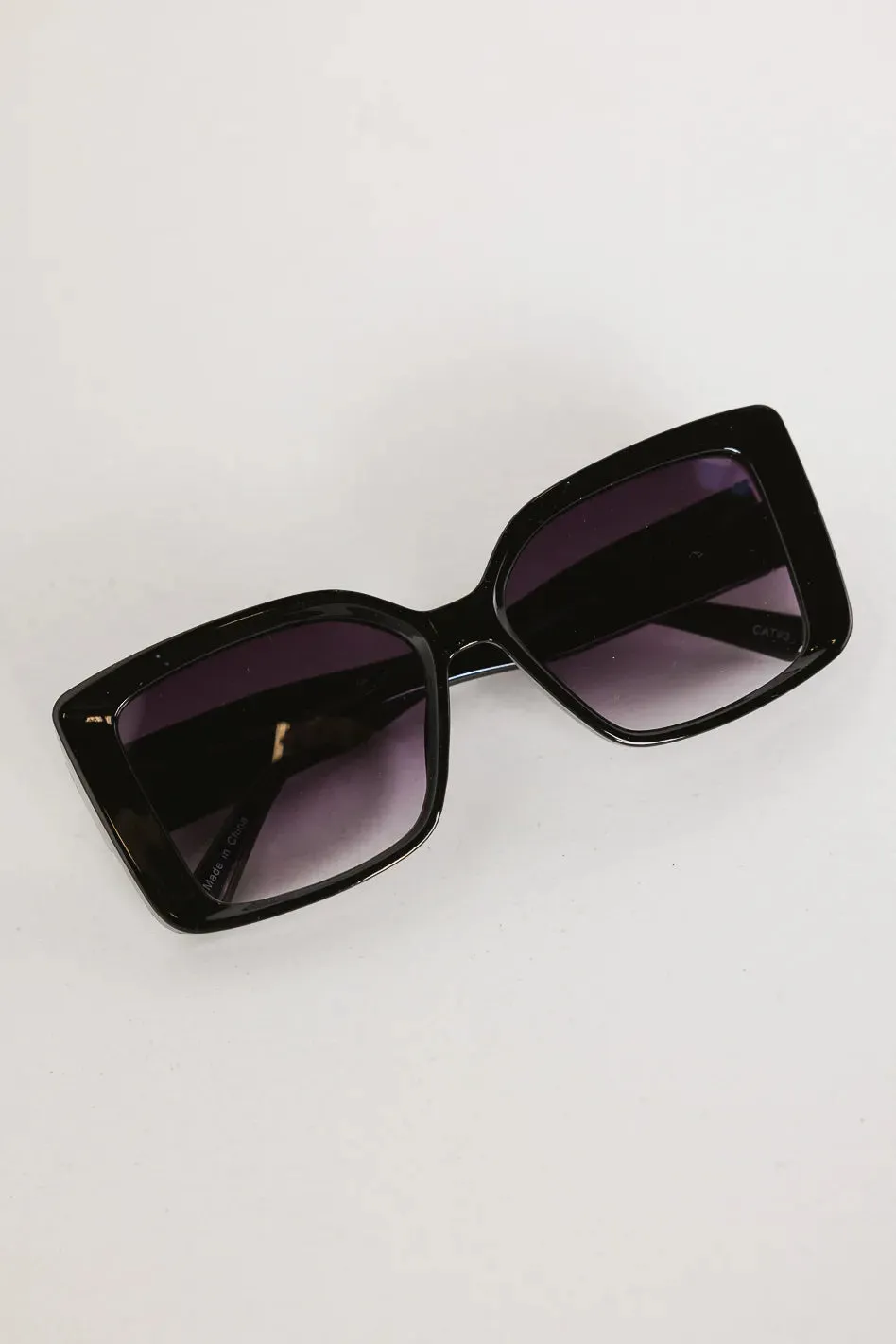 Thalia Sunglasses in Black