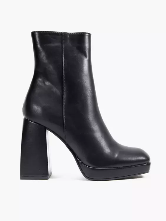 Truffle  Truffle Black Platform Boot