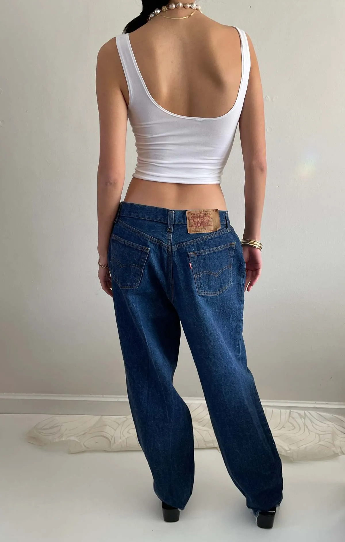 vintage 70s Levi's raw dark wash baggy Levis jeans - Blue