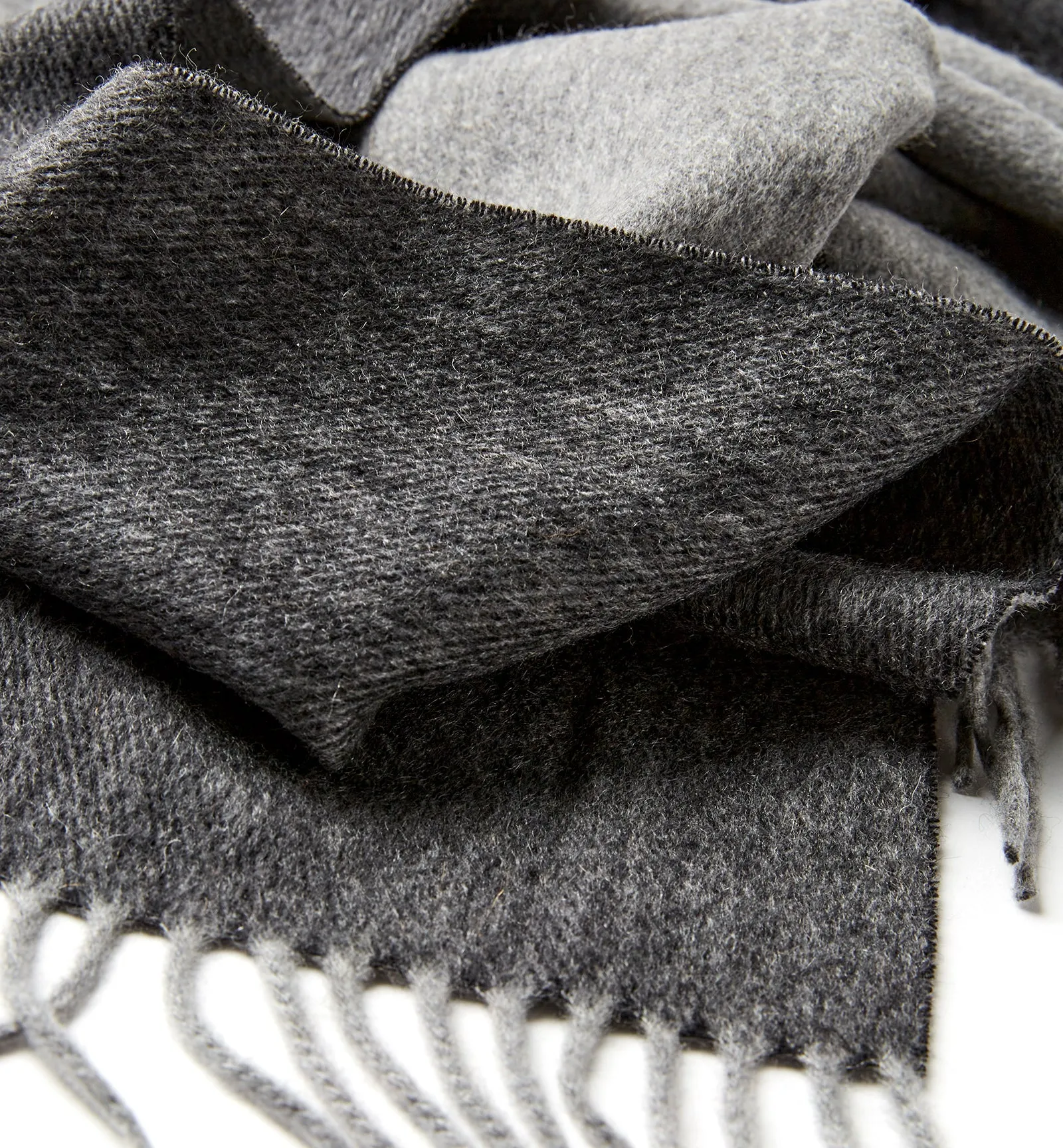 WRENA CASHMERE SCARF