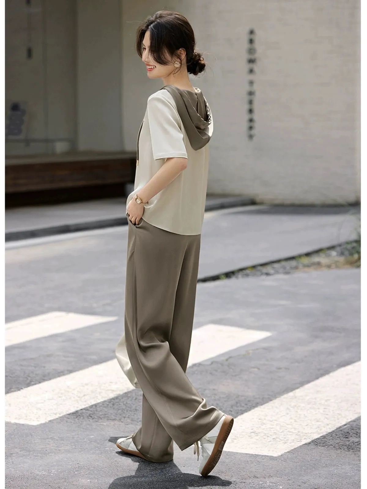 XWI/Xinwei stitching contrasting color design casual suit women's summer hooded short-sleeved T-shirt wide-leg pants two-piece s